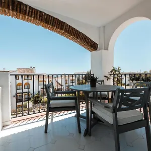 https://spacious-2-bedroom-apartment-with-free-parking.es-andalucia.com